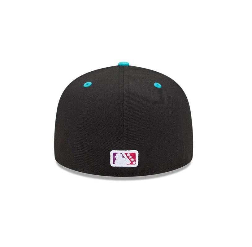 Gorra New Era 59FIFTY negra Worcester Red Sox graffiti